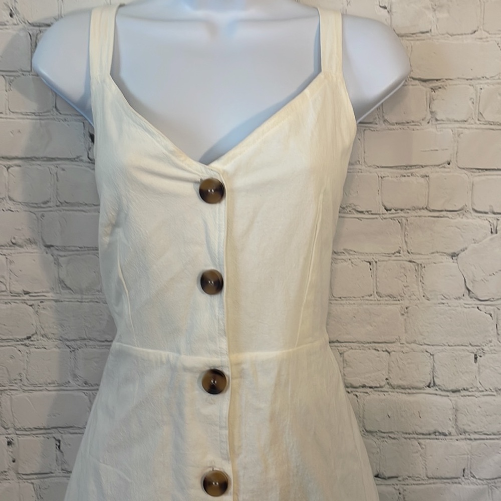 Pacsun Me to We white cream mini dress with large buttons - Picture 2 of 7